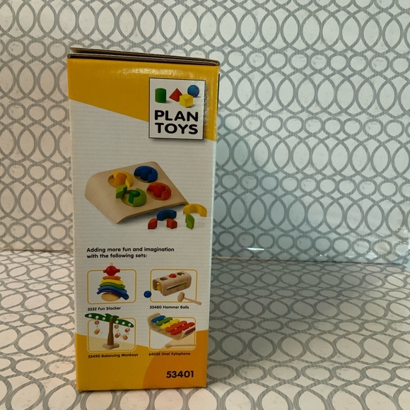 Plan Toys - NWT- Fraction Play set 53401 - Picture 4 of 5